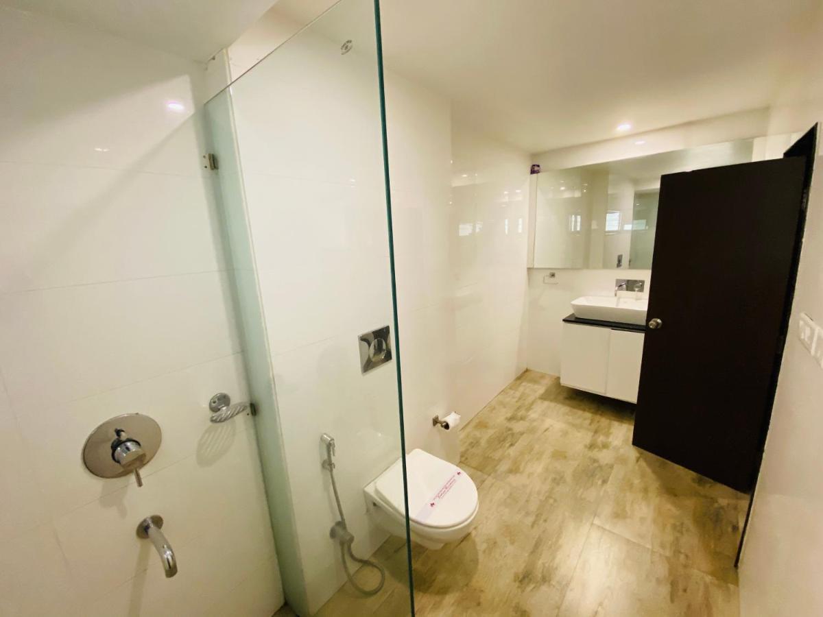Hotel Saluja Residency à Siliguri Extérieur photo